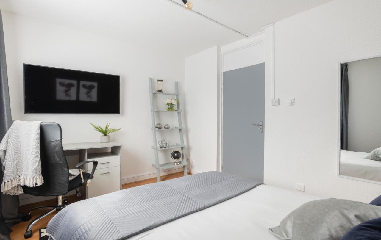 Spacious And Modern 4 Bed Apartment Next To Borough Station ロンドン エクステリア 写真