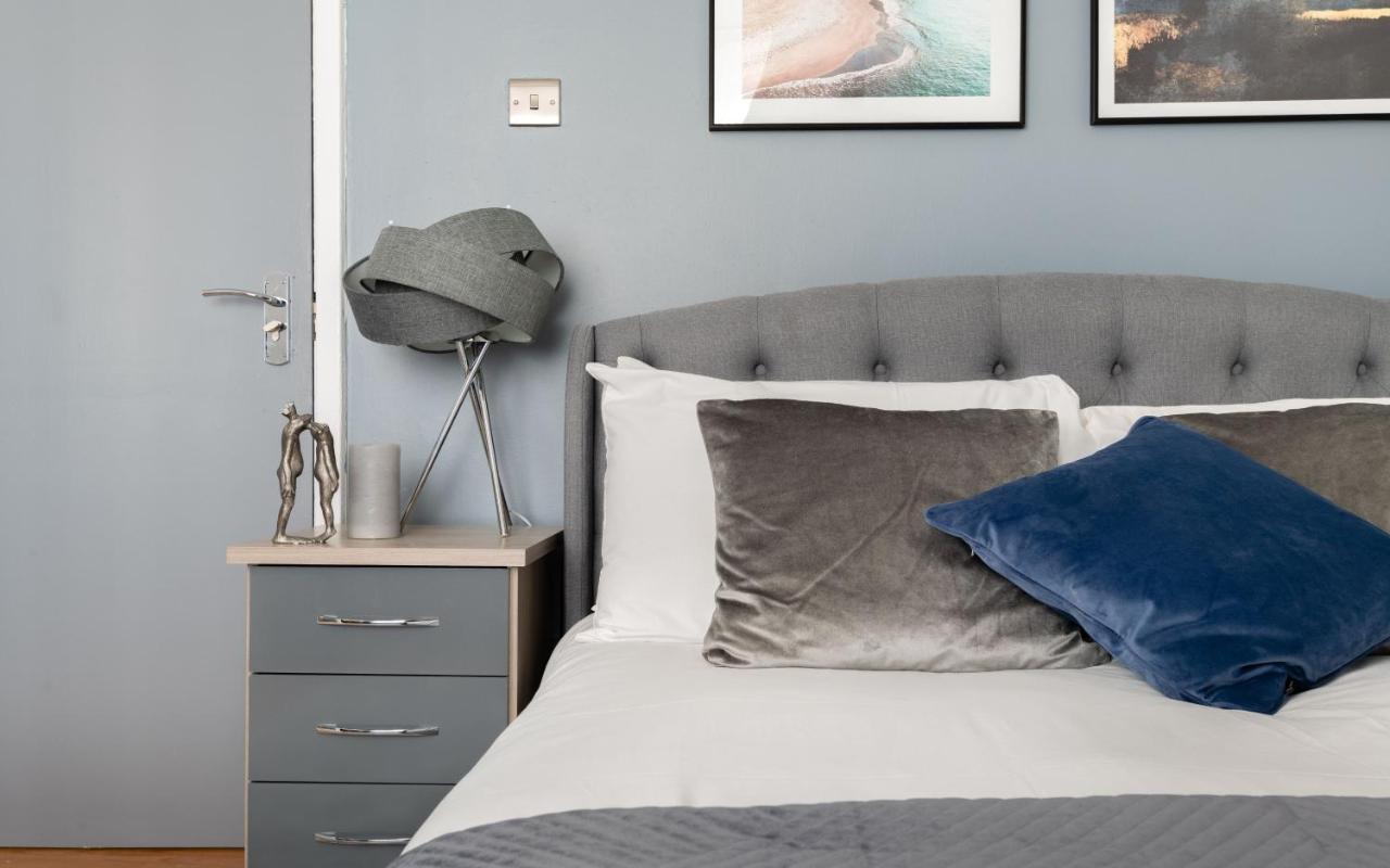 Spacious And Modern 4 Bed Apartment Next To Borough Station ロンドン エクステリア 写真